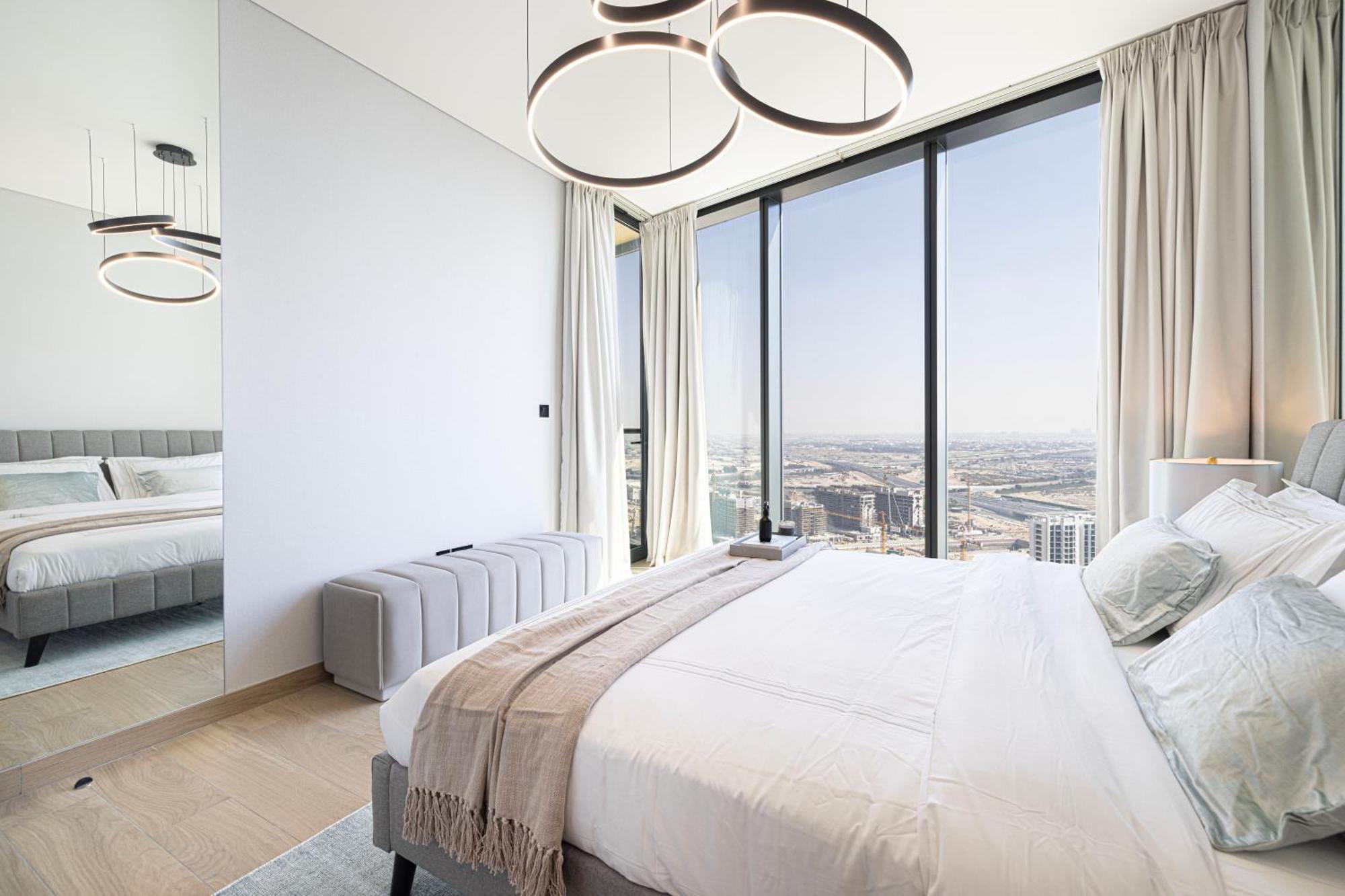 By Latinem Luxury 1br Wg2907 Near Burj Khalifa Dubai